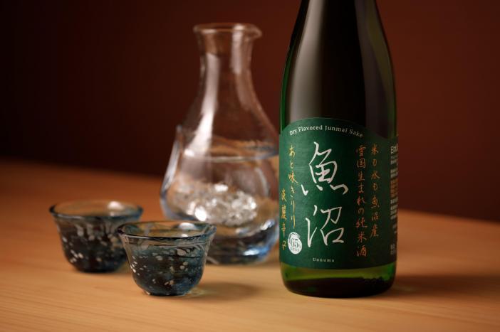 淡麗辛口魚沼 純米 | お酒のデータベースサイト お酒DB