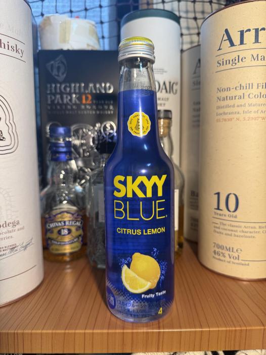 スカイブルー シトラスレモン SKYY BLUE | お酒のデータベースサイト お酒DB